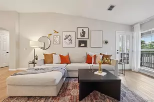 4271 S Blackhawk Cir, Aurora, CO 80014 - Photo 3