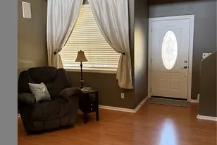 18664 E Lasalle Pl, Aurora, CO 80013 - Photo 3