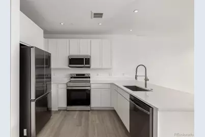 1634 N Sheridan Boulevard #204, Denver, CO 80204 - Photo 7