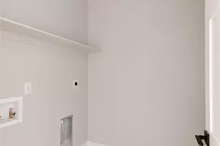 8260 E 36th Ave, Denver, CO 80238 - Photo 25