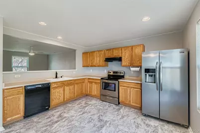 567 Tanager Street, Brighton, CO 80601 - Photo 9