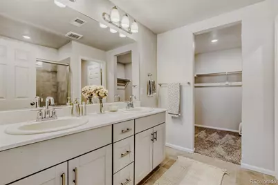 6089 N Liverpool Street, Aurora, CO 80019 - Photo 23