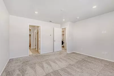 6089 N Liverpool Street, Aurora, CO 80019 - Photo 19