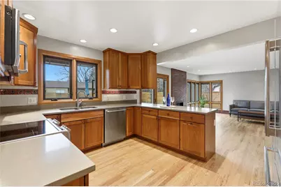 2996 S Newport Street, Denver, CO 80224 - Photo 9