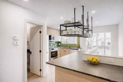 805 E 7th Avenue #8, Denver, CO 80218 - Photo 7