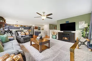 4768 Spinning Wheel Dr, Brighton, CO 80601 - Photo 9