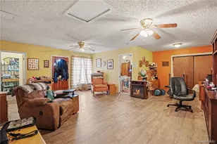 129 E Beshoar Dr, Pueblo, CO 81007 - Photo 27