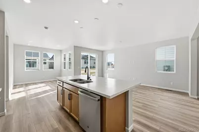 3378 N Duquesne Way, Aurora, CO 80019 - Photo 9