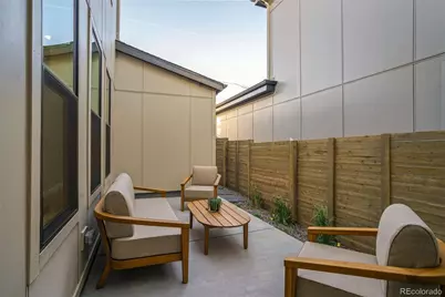 574 Adams Street, Denver, CO 80206 - Photo 7