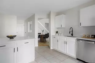 1562 S Spruce St, Denver, CO 80231 - Photo 13