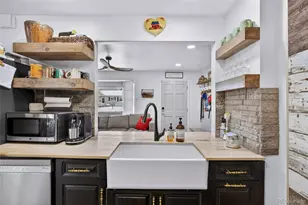 730 Newark St, Aurora, CO 80010 - Photo 15