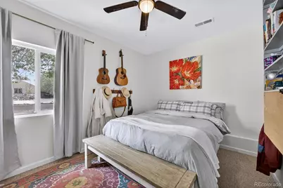 730 Newark Street, Aurora, CO 80010 - Photo 17