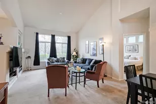 2552 S Troy Ct, Aurora, CO 80014 - Photo 21