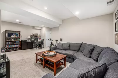 1003 Roslyn Court, Denver, CO 80230 - Photo 31