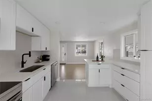 5423 Saulsbury Ct, Arvada, CO 80002 - Photo 11