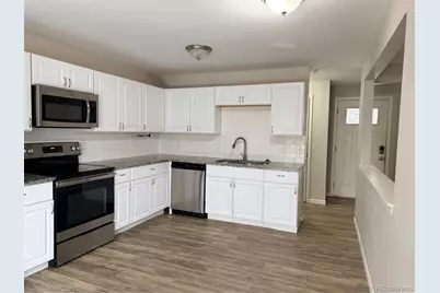 975 E 7th Avenue, Broomfield, CO 80020 - Photo 11