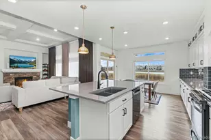 20708 E 49th Dr, Denver, CO 80249 - Photo 17