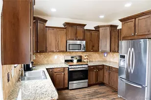 12713 E 105th Pl, Commerce City, CO 80022 - Photo 9