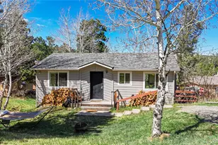 30575 Hilltop Dr, Evergreen, CO 80439 - Photo 17