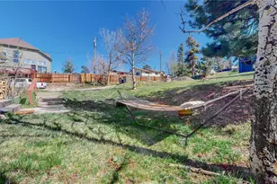 30575 Hilltop Dr, Evergreen, CO 80439 - Photo 19
