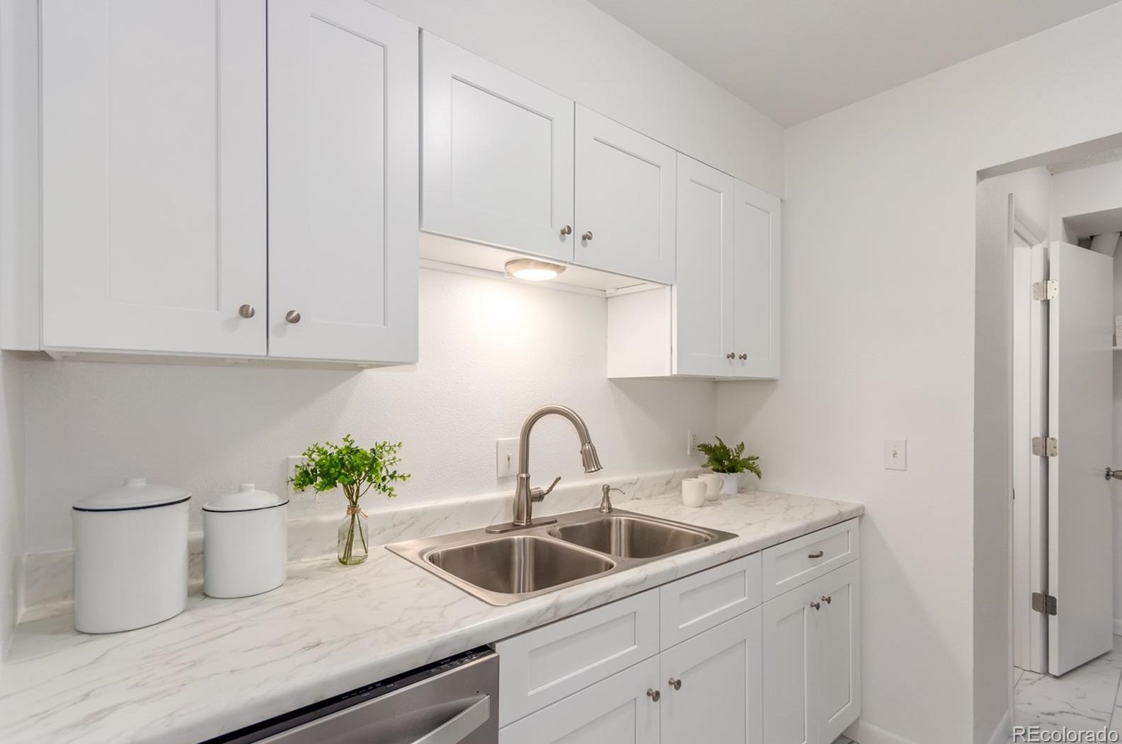 7995 Mississippi Ave, Denver CO  80226-4325 exterior