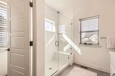 2572 Iola Street, Aurora, CO 80010 - Photo 19