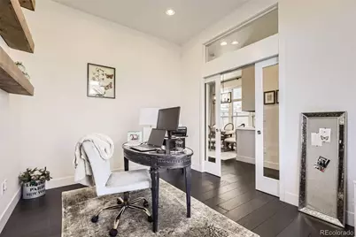 2572 Iola Street, Aurora, CO 80010 - Photo 9