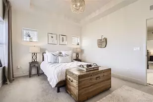 2572 Iola St, Aurora, CO 80010 - Photo 15