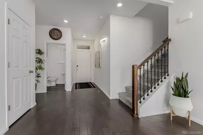 4577 N Quatar Court, Aurora, CO 80019 - Photo 7