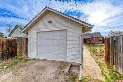 43 S 10th Avenue, Brighton, CO 80601 - Photo 17