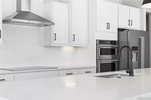 8831 S Quemoy St, Aurora, CO 80016 - Photo 11