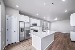 3912 N Rome St, Aurora, CO 80019 - Photo 5