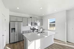 4634 Longs Peak St, Brighton, CO 80601 - Photo 9