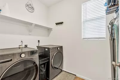 4074 N Picadilly Court, Aurora, CO 80019 - Photo 19