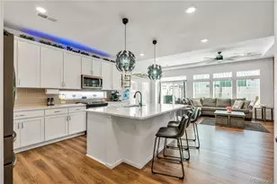 4074 N Picadilly Ct, Aurora, CO 80019 - Photo 17