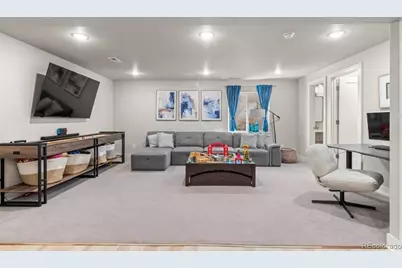 27162 E Davies Avenue, Aurora, CO 80016 - Photo 23