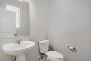 6302 N Fulton St, Denver, CO 80238 - Photo 9