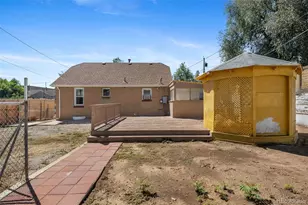 2425 W College Ave, Denver, CO 80219 - Photo 27
