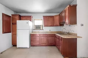 2425 W College Ave, Denver, CO 80219 - Photo 11