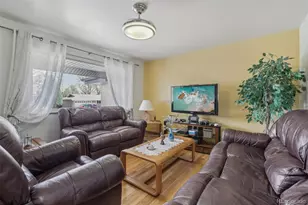 1164 W 101st Pl, Northglenn, CO 80260 - Photo 3