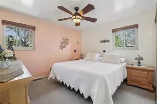 1164 W 101st Pl, Northglenn, CO 80260 - Photo 15