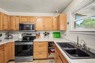 496 Elm Ave, Brighton, CO 80601 - Photo 15
