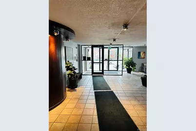 909 N Logan Street #6D, Denver, CO 80203 - Photo 17