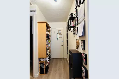 909 N Logan Street #6D, Denver, CO 80203 - Photo 5