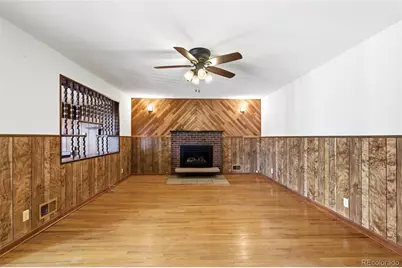 1885 E 115th Avenue, Northglenn, CO 80233 - Photo 5