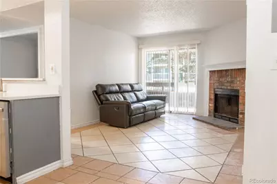 1075 S Elkhart Way #102, Aurora, CO 80012 - Photo 3