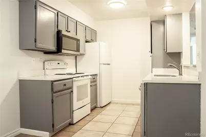 1075 S Elkhart Way #102, Aurora, CO 80012 - Photo 5