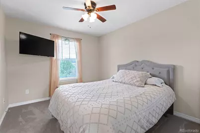 82 S Newbern Way, Aurora, CO 80018 - Photo 7