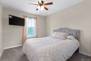 82 S Newbern Way, Aurora, CO 80018 - Photo 7