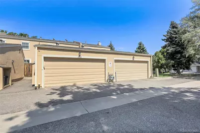 2864 S Vaughn Way, Aurora, CO 80014 - Photo 25